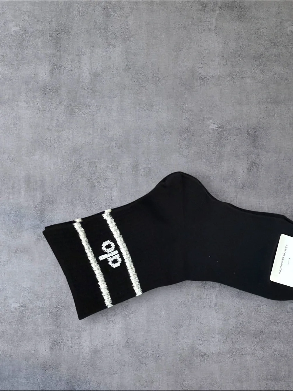 ALO Yoga Low-Cut Stripe Logo Socks - Cream, Light Gray, Black, White, Dark Gray